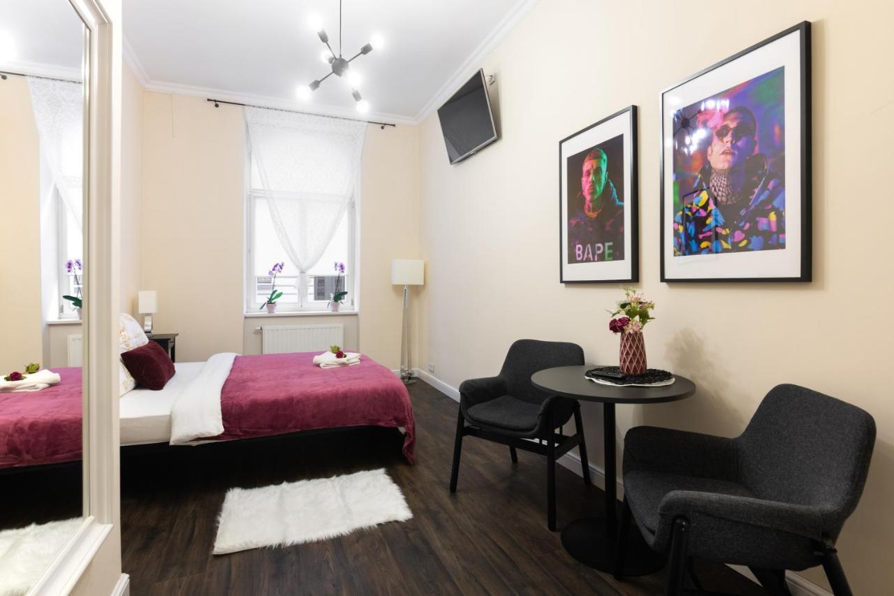 Uroczy Apartament Loretanska Apartment Krakow Exterior photo